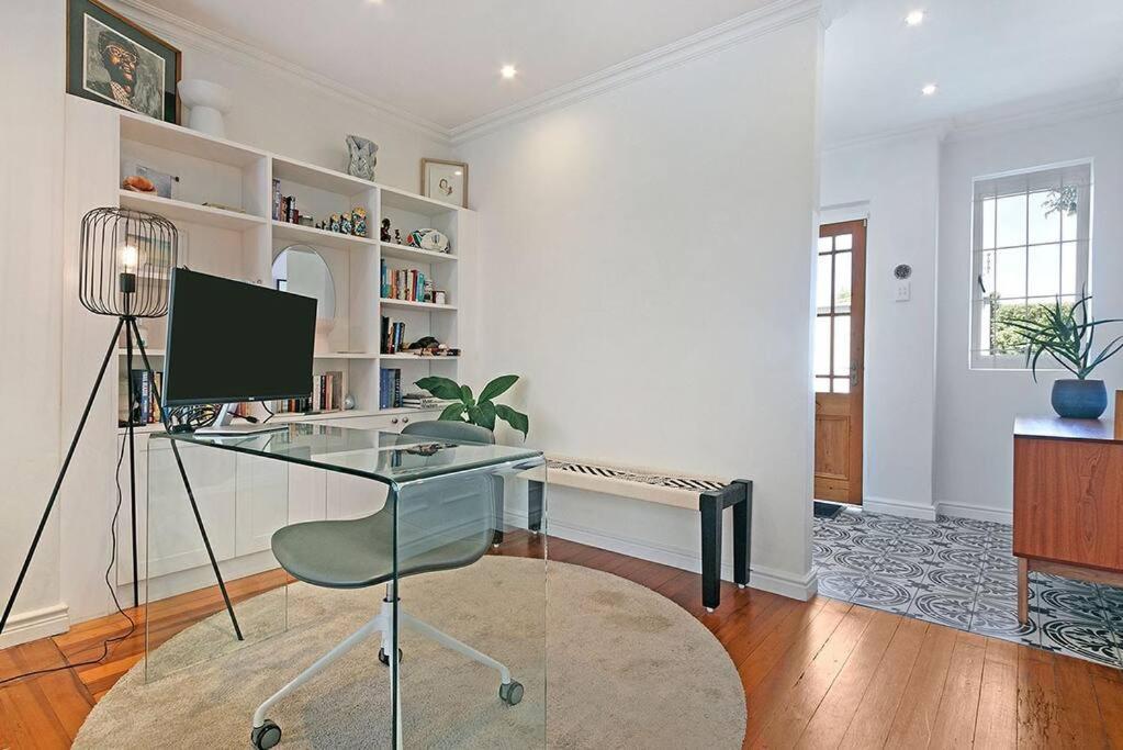 Stunning 2-bedroom House In Leafy Claremont Cape Town